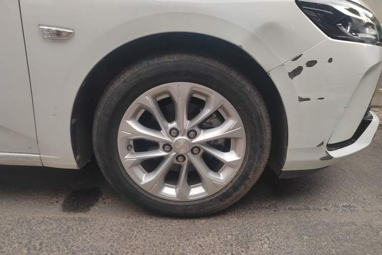 Used Chevrolet Monza 2023 1.5L Dual-Clutch Enjoyment Edition Right Front Wheel Hub