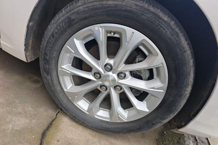 Used Chevrolet Monza 2023 1.5L Dual-Clutch Enjoyment Edition Right Front Wheel Hub