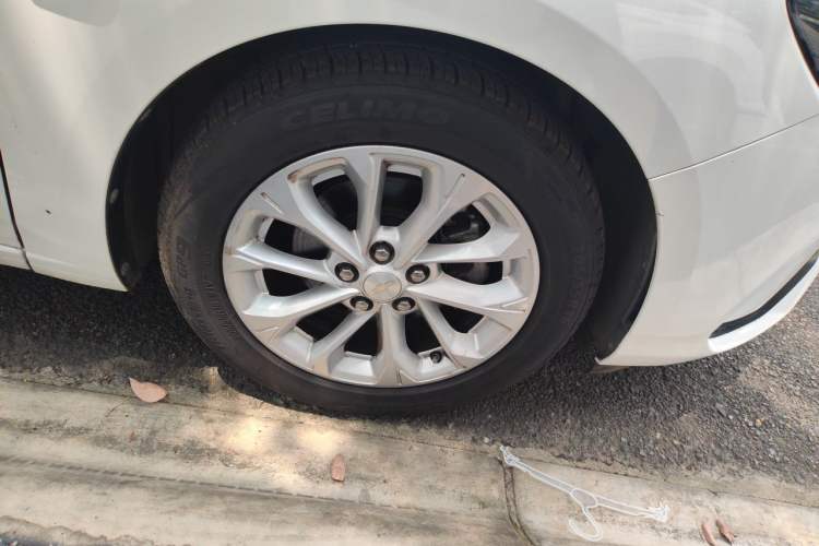 Used Chevrolet Monza 2023 1.5L Dual-Clutch Enjoyment Edition Right Front Wheel Hub