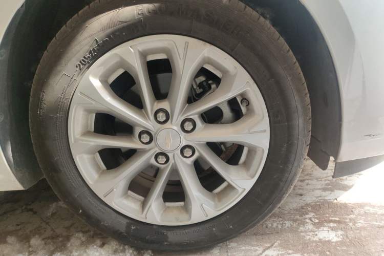 Used Chevrolet Monza 2023 1.5L Dual-Clutch Enjoyment Edition Right Front Wheel Hub