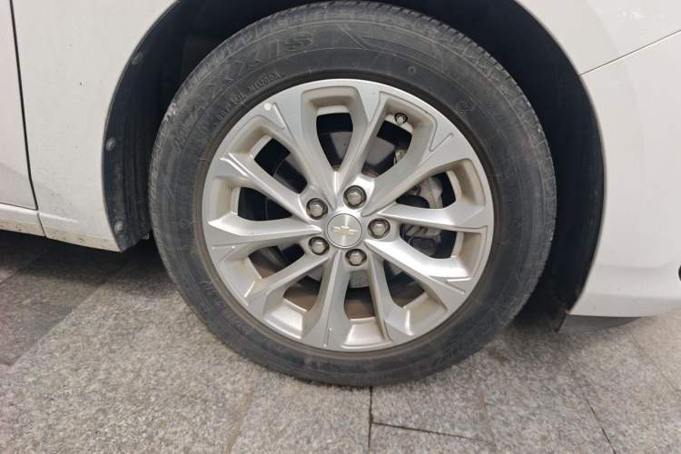 Used Chevrolet Monza 2023 1.5L Dual-Clutch WOW Enjoyment Edition Right Front Wheel Hub