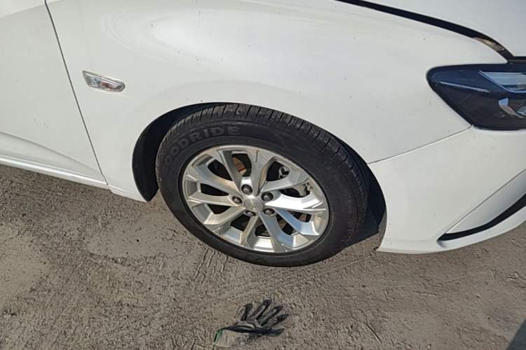 Used Chevrolet Monza 2023 1.5L Dual-Clutch Enjoyment Edition Right Front Wheel Hub