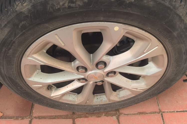 Used Chevrolet Monza 2023 1.5L Dual-Clutch Enjoyment Edition Right Front Wheel Hub