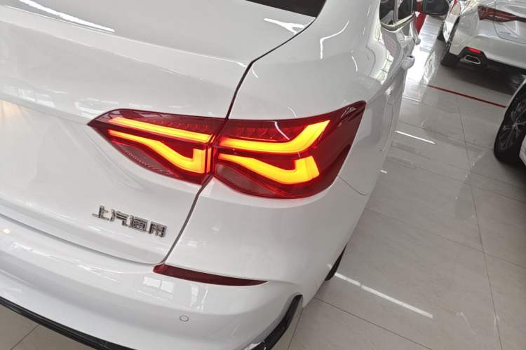 Used Chevrolet Monza 2023 1.5L Dual-Clutch Enjoyment Edition Right Rear Taillight