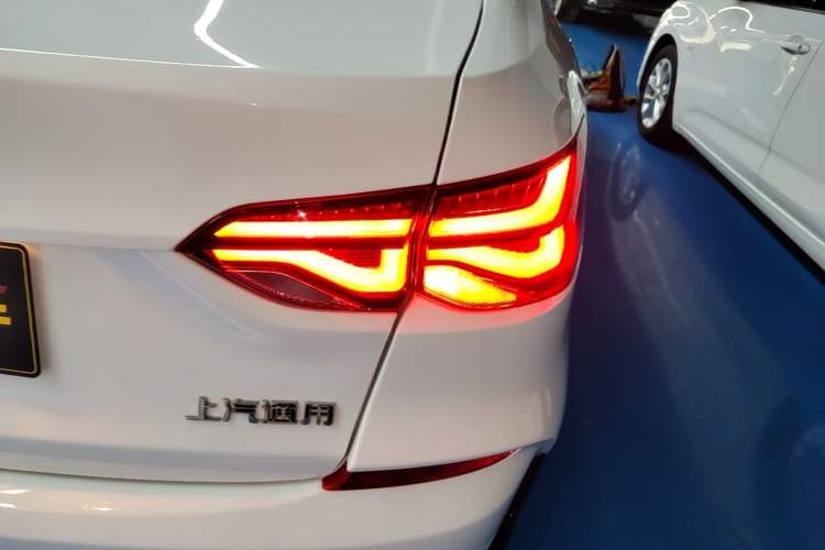 Used Chevrolet Monza 2023 1.5L Dual-Clutch Enjoyment Edition Right Rear Taillight