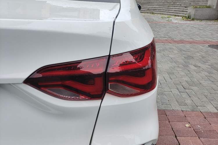 Used Chevrolet Monza 2023 1.5L Dual-Clutch Enjoyment Edition Right Rear Taillight