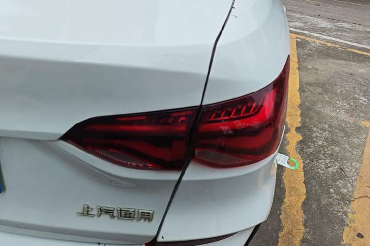 Used Chevrolet Monza 2023 1.5L Dual-Clutch Enjoyment Edition Right Rear Taillight