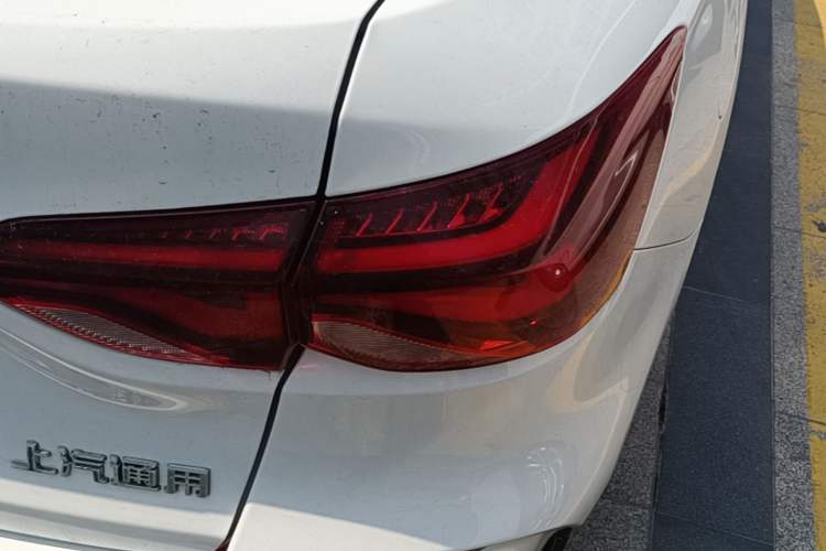 Used Chevrolet Monza 2023 1.5L Dual-Clutch WOW Enjoyment Edition Right Rear Taillight