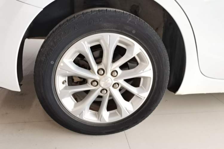 Used Chevrolet Monza 2023 1.5L Dual-Clutch Enjoyment Edition Right Rear Wheel Hub
