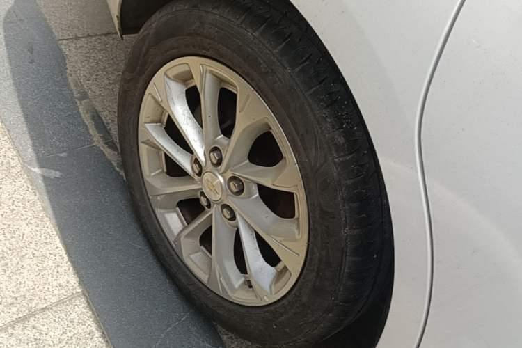 Used Chevrolet Monza 2023 1.5L Dual-Clutch WOW Enjoyment Edition Right Rear Wheel Hub