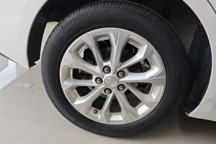 Used Chevrolet Monza 2023 1.5L Dual-Clutch Enjoyment Edition Right Rear Wheel Hub