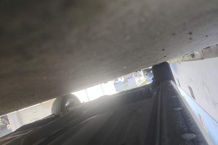 Used Chevrolet Monza 2023 1.5L Dual-Clutch Enjoyment Edition Right Side Sill