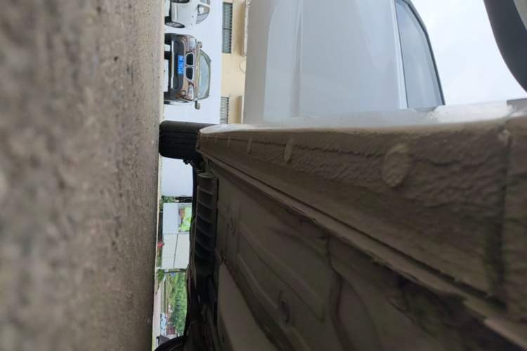 Used Chevrolet Monza 2023 1.5L Dual-Clutch Enjoyment Edition Right Side Sill