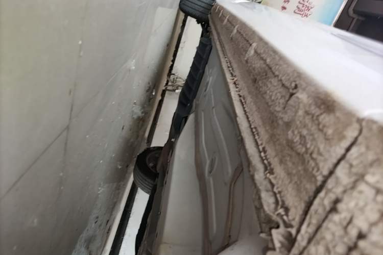 Used Chevrolet Monza 2023 1.5L Dual-Clutch Enjoyment Edition Right Side Sill