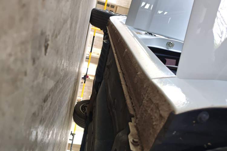 Used Chevrolet Monza 2023 1.3T Mild Hybrid Automatic Luxury Edition Right Side Sill