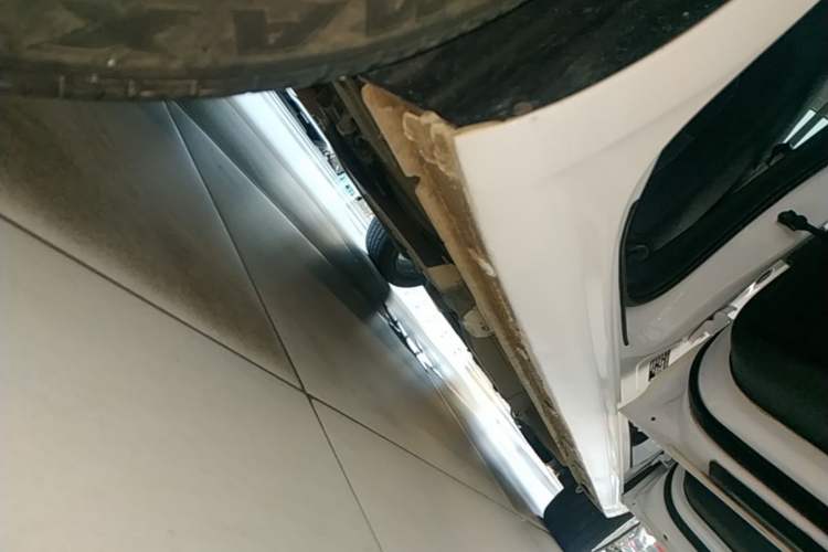 Used Chevrolet Monza 2023 1.5L Dual-Clutch Enjoyment Edition Right Side Sill