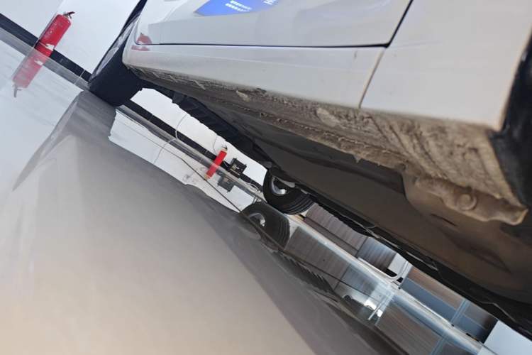 Used Chevrolet Monza 2023 1.5L Dual-Clutch Enjoyment Edition Right Side Sill