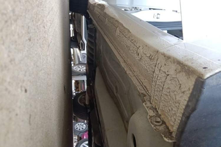 Used Chevrolet Monza 2023 1.5L Dual-Clutch Enjoyment Edition Right Side Sill