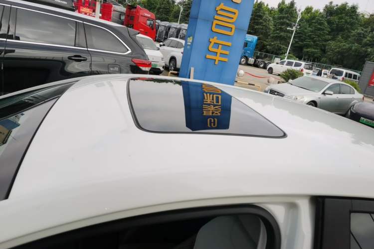 Used Chevrolet Monza 2023 1.5L Dual-Clutch Enjoyment Edition Roof