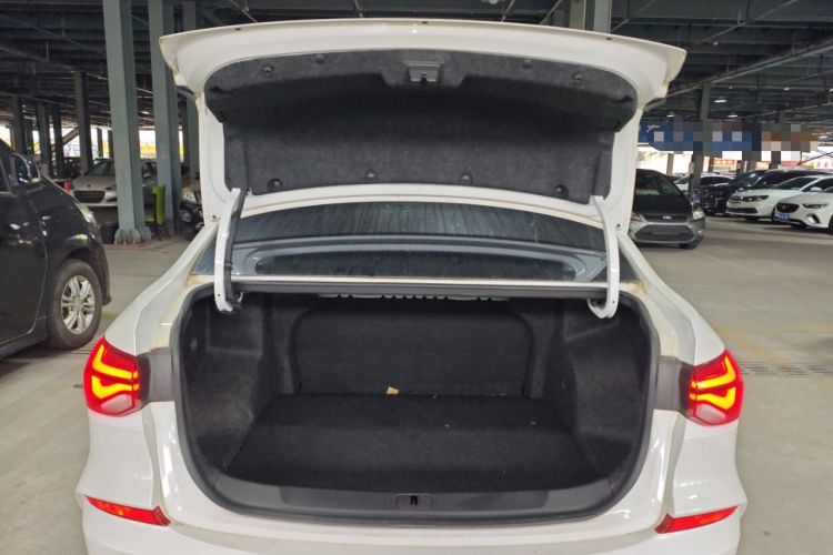 Used Chevrolet Monza 2023 1.5L Dual-Clutch Enjoyment Edition Trunk