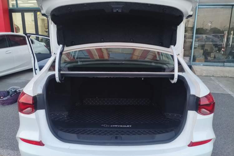 Used Chevrolet Monza 2023 1.5L Dual-Clutch WOW Enjoyment Edition Trunk