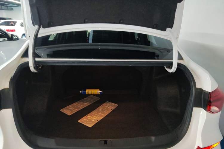 Used Chevrolet Monza 2023 1.5L Dual-Clutch Enjoyment Edition Trunk