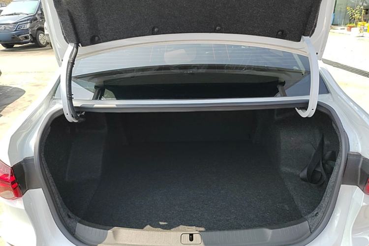 Used Chevrolet Monza 2023 1.5L Dual-Clutch Enjoyment Edition Trunk