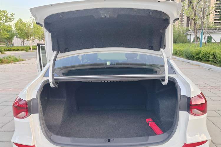 Used Chevrolet Monza 2023 1.5L Dual-Clutch Enjoyment Edition Trunk