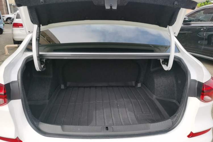 Used Chevrolet Monza 2023 1.5L Dual-Clutch Enjoyment Edition Trunk