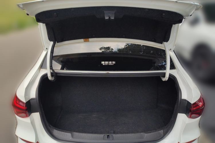 Used Chevrolet Monza 2023 1.5L Dual-Clutch Enjoyment Edition Trunk