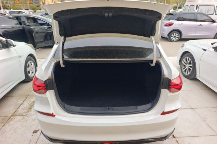 Used Chevrolet Monza 2023 1.5L Dual-Clutch Enjoyment Edition Trunk