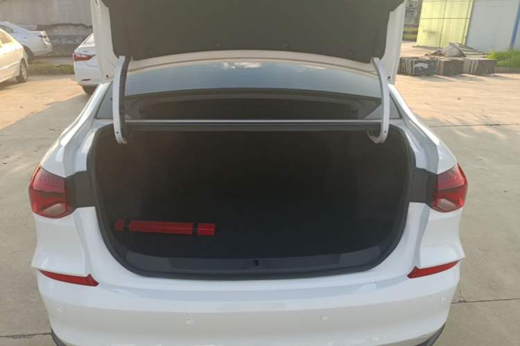 Used Chevrolet Monza 2023 1.5L Dual-Clutch Enjoyment Edition Trunk