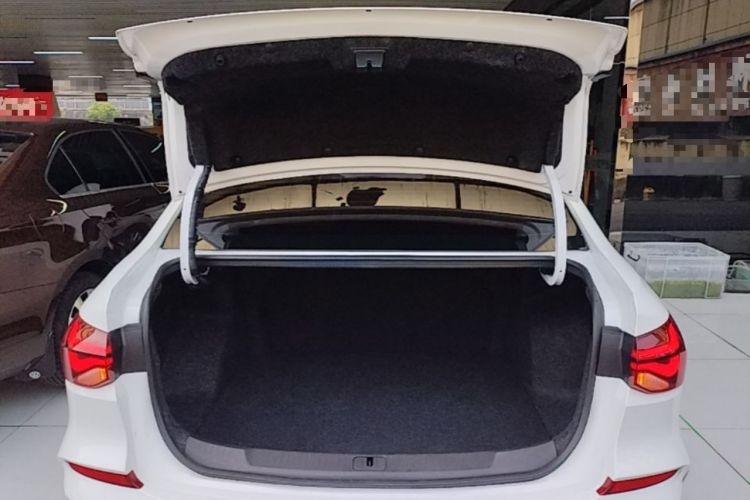 Used Chevrolet Monza 2023 1.5L Dual-Clutch WOW Enjoyment Edition Trunk