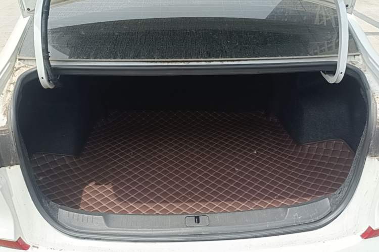 Used Chevrolet Monza 2023 1.5L Dual-Clutch WOW Enjoyment Edition Trunk
