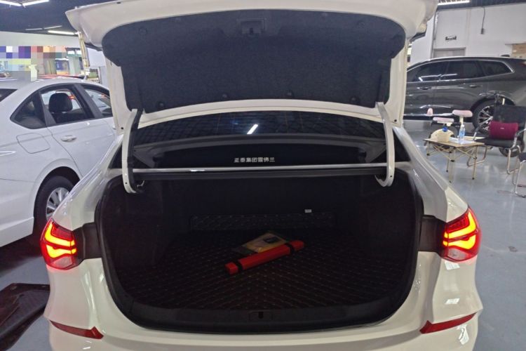 Used Chevrolet Monza 2023 1.5L Dual-Clutch Enjoyment Edition Trunk