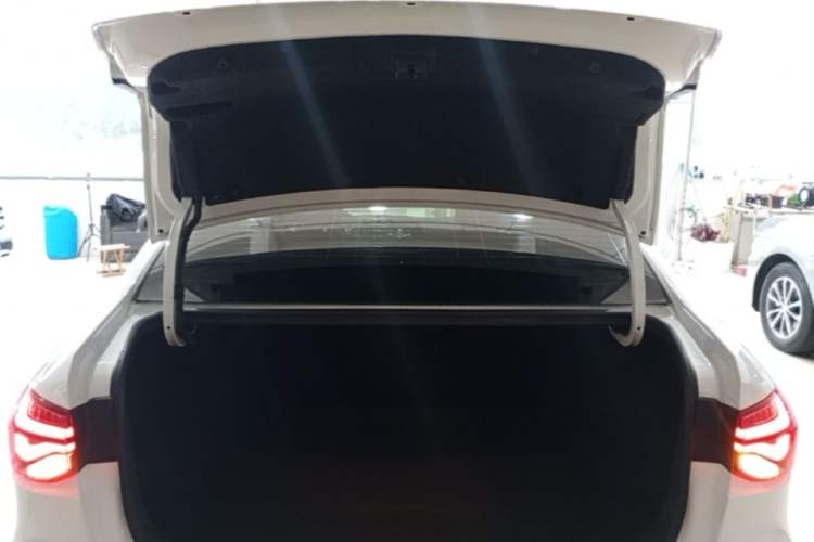 Used Chevrolet Monza 2023 1.5L Dual-Clutch Enjoyment Edition Trunk