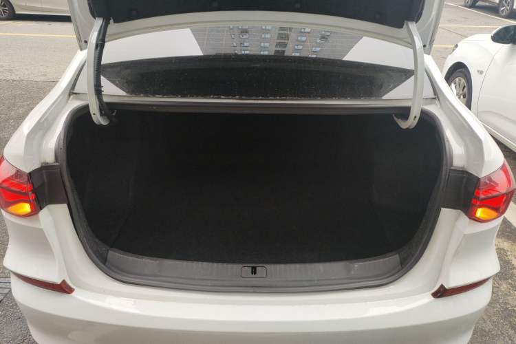 Used Chevrolet Monza 2023 1.5L Dual-Clutch Enjoyment Edition Trunk