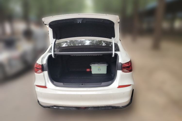 Used Chevrolet Monza 2023 1.5L Dual-Clutch Enjoyment Edition Trunk