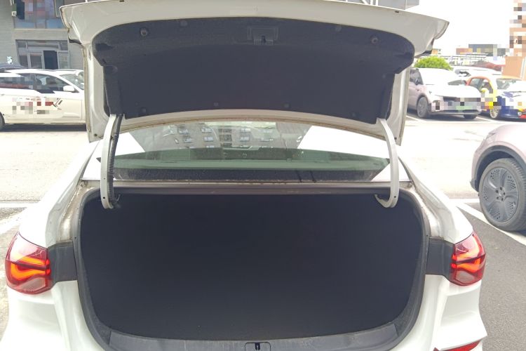 Used Chevrolet Monza 2023 1.5L Dual-Clutch Enjoyment Edition Trunk