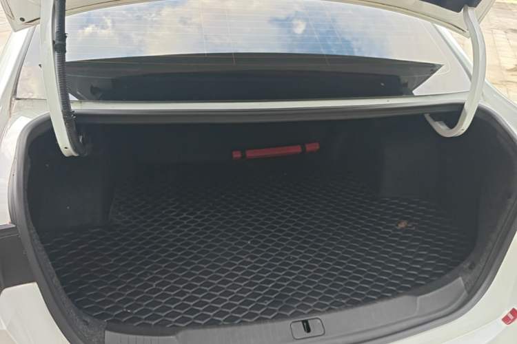 Used Chevrolet Monza 2023 1.5L Dual-Clutch Enjoyment Edition Trunk