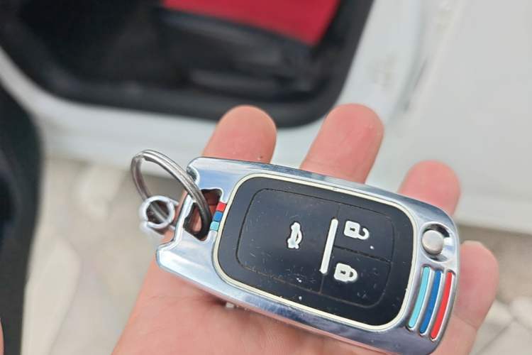 Used Chevrolet Monza 2023 1.5L Dual-Clutch Enjoyment Edition Vehicle Key