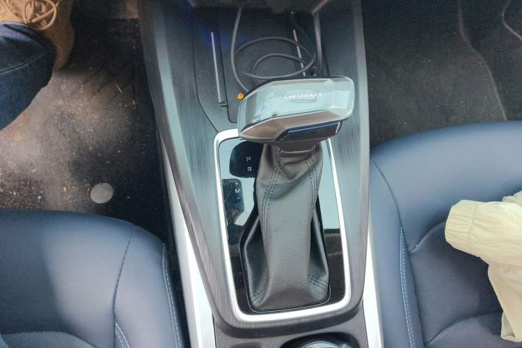 Used Chevrolet Monza 2024 1.5L Dual-Clutch Enjoyment Edition Gear Lever