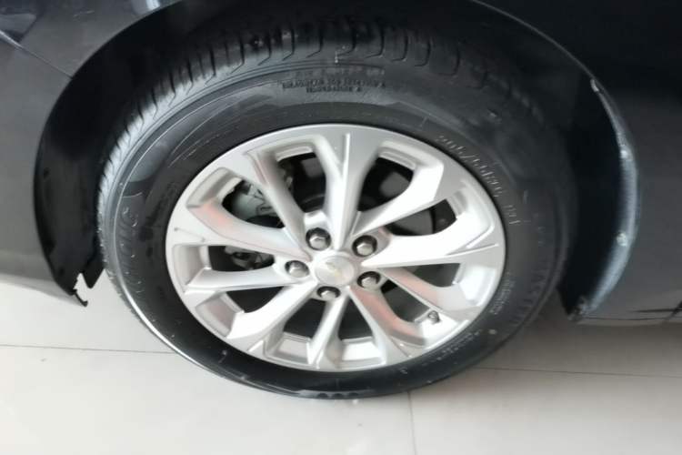 Used Chevrolet Monza 2024 1.5L Dual-Clutch Enjoyment Edition Left Front Wheel Hub