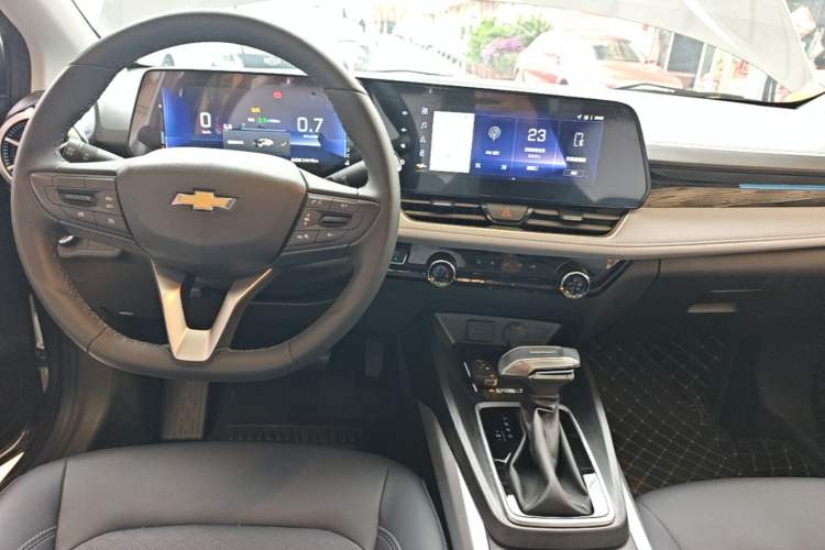 Used Chevrolet Monza 2024 1.5L Dual-Clutch Enjoyment Edition Center Console