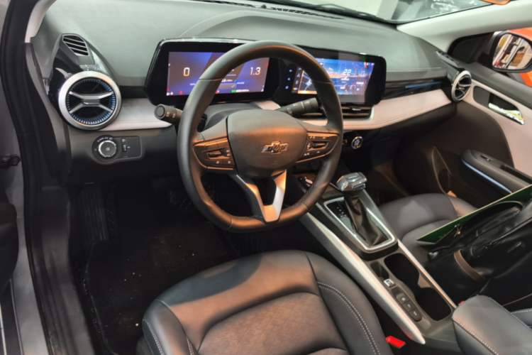 Used Chevrolet Monza 2024 1.5L Dual-Clutch Enjoyment Edition Center Console