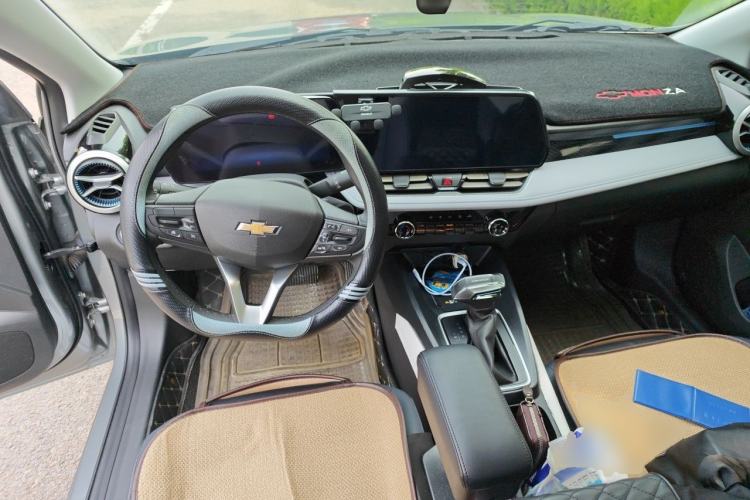 Used Chevrolet Monza 2024 1.5L Dual-Clutch Enjoyment Edition Center Console
