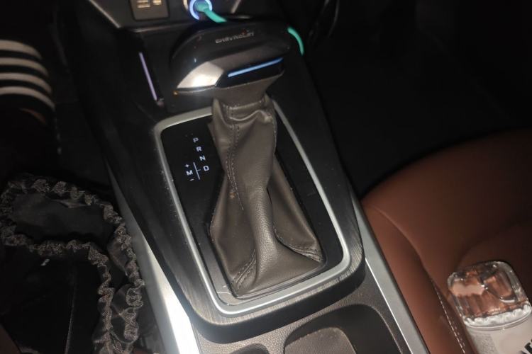 Used Chevrolet Monza 2024 1.5L Dual-Clutch Enjoyment Edition Gear Lever
