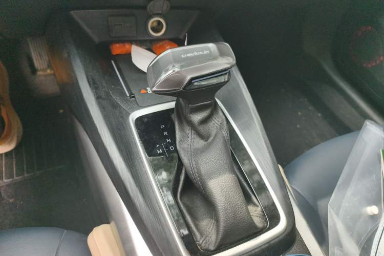 Used Chevrolet Monza 2024 1.5L Dual-Clutch Enjoyment Edition Gear Lever