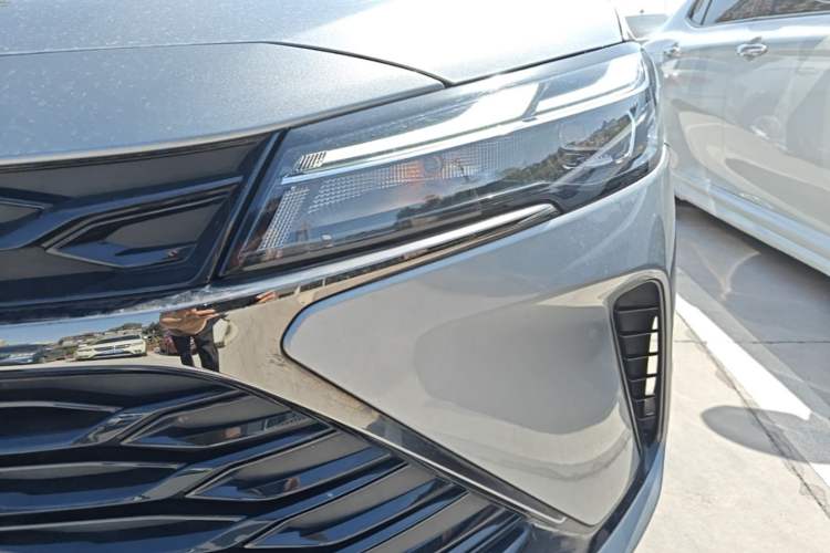 Used Chevrolet Monza 2024 1.5L Dual-Clutch Enjoyment Edition Left Front Headlight
