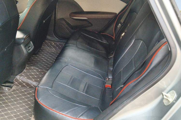 Used Chevrolet Monza 2024 1.5L Dual-Clutch Enjoyment Edition Left Rear Seat